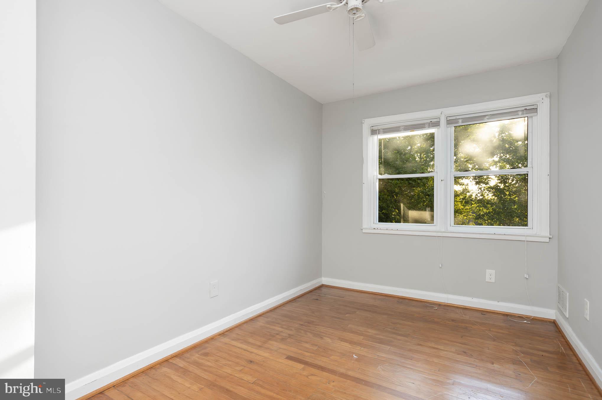 8364 Hillendale Road Parkville, MD 21234 - Photo 23 of 26