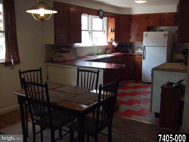 271 Hess Farm Road York, PA 17403 - Photo 5 of 9 Gallery Image 5