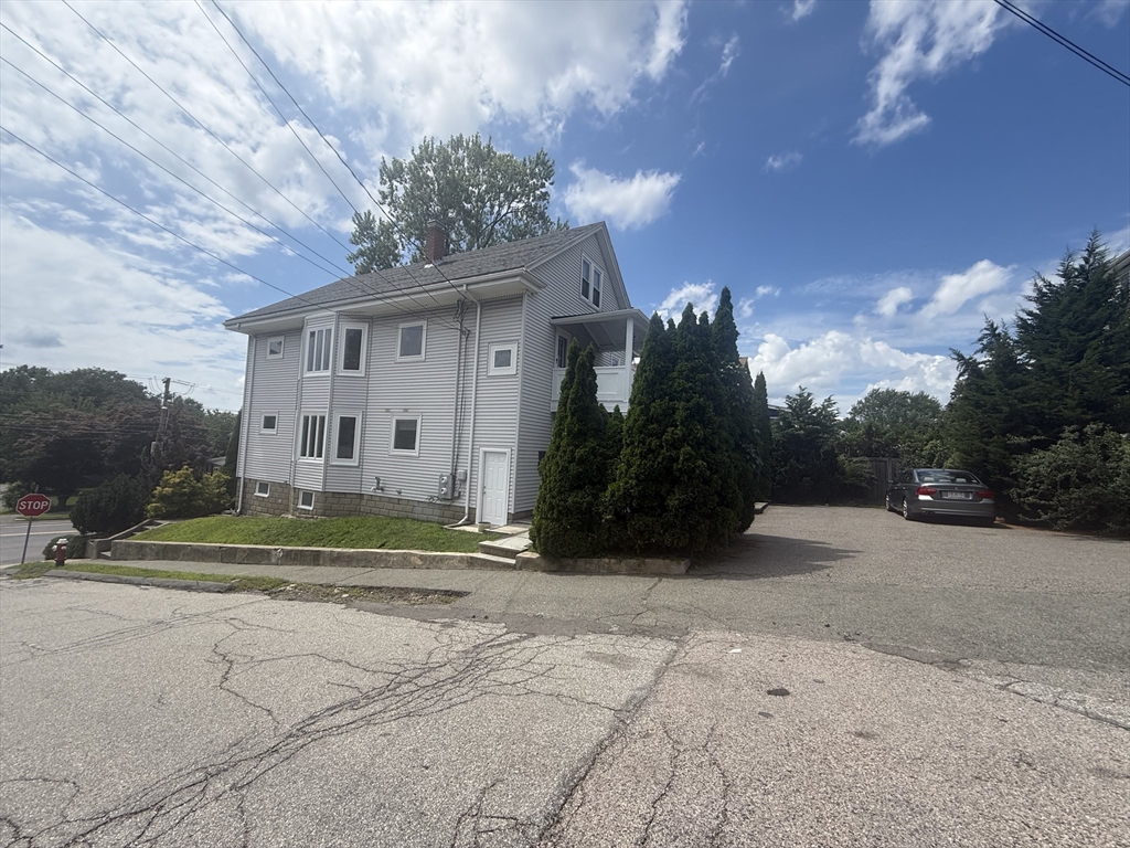 565 Main Street, Unit 2 Watertown, MA 02472 - Photo 10 of 10