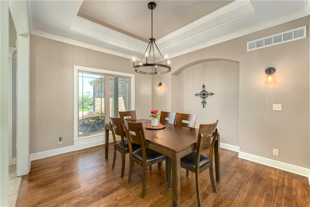 15006 Leavenworth Road Basehor, KS 66007 - Photo 16 of 63