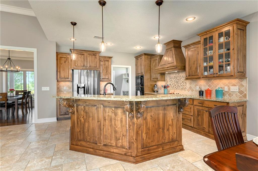 15006 Leavenworth Road Basehor, KS 66007 - Photo 24 of 63