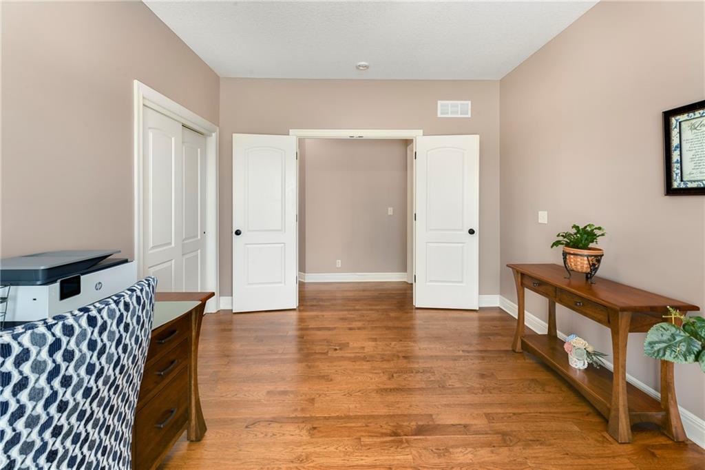 15006 Leavenworth Road Basehor, KS 66007 - Photo 35 of 63