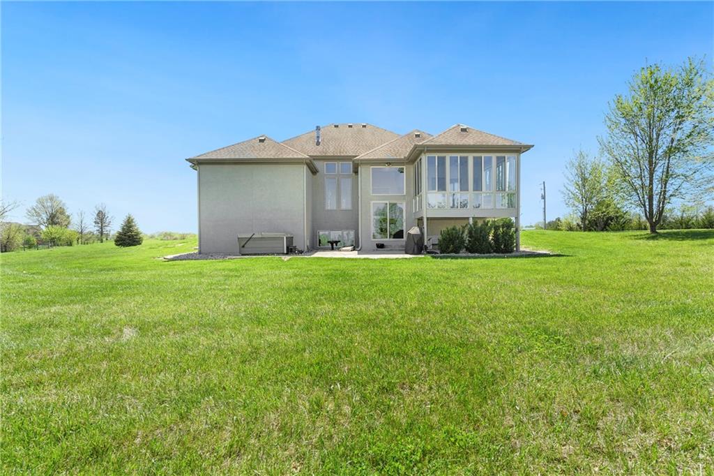 15006 Leavenworth Road Basehor, KS 66007 - Photo 58 of 63
