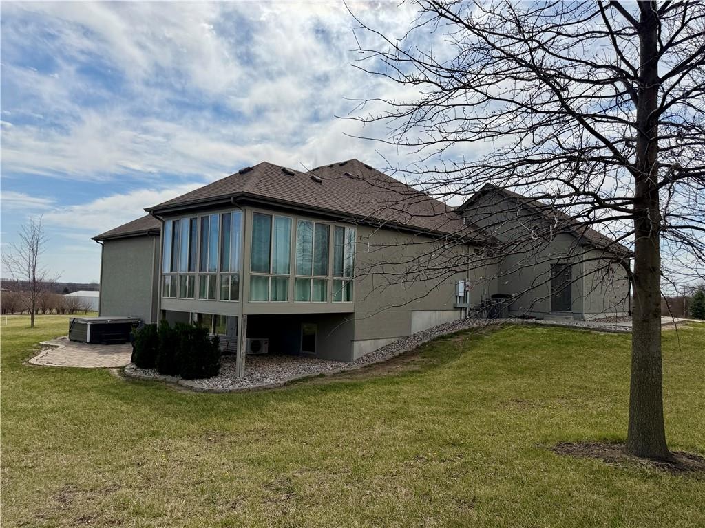 15006 Leavenworth Road Basehor, KS 66007 - Photo 8 of 12