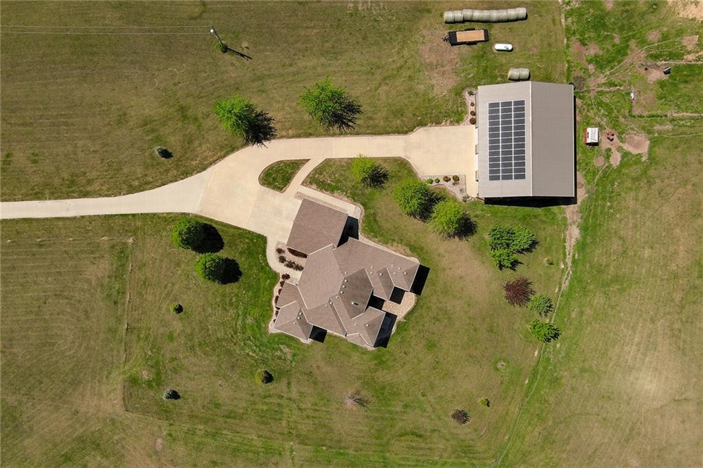 15006 Leavenworth Road Basehor, KS 66007 - Photo 10 of 63