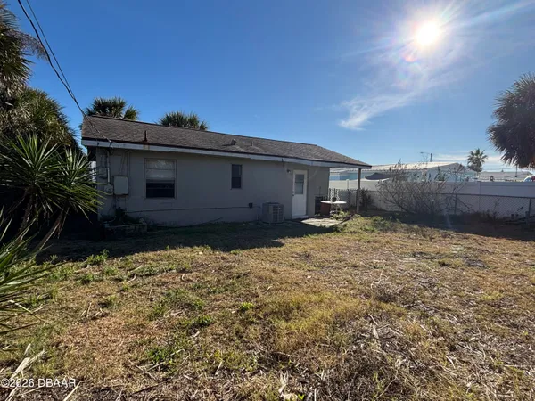 $1,500 | 101 Roberta Road, Ormond Beach, FL 32176