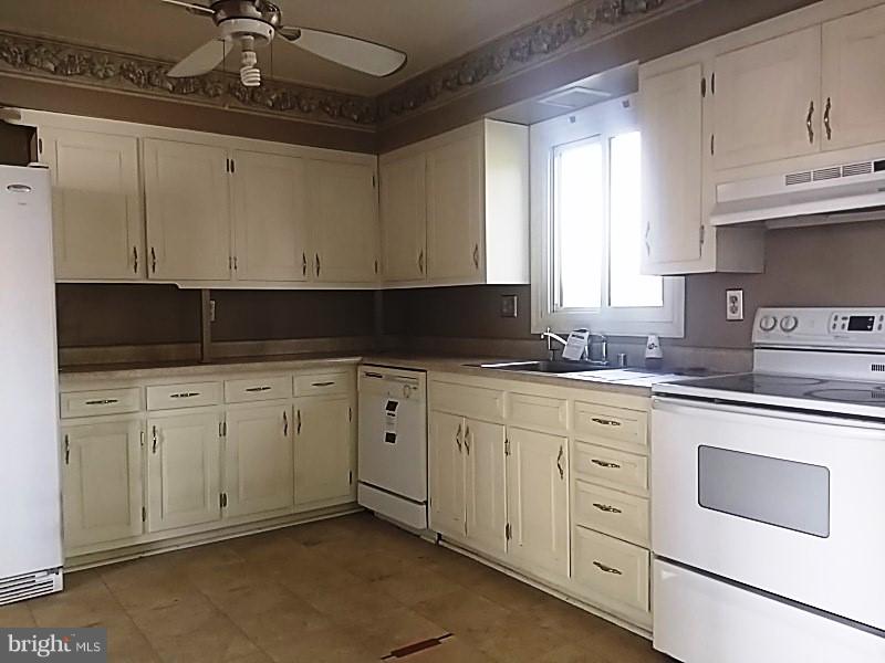 40 North Houcksville Road Hampstead, MD 21074 - Photo 15 of 43 Gallery Image 15