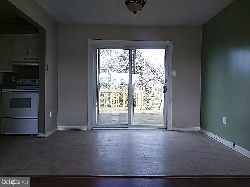 40 North Houcksville Road Hampstead, MD 21074 - Photo 10 of 43 Gallery Image 10