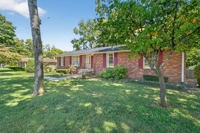 $775,000 | 5416 Wakefield Drive, Nashville, TN 37027