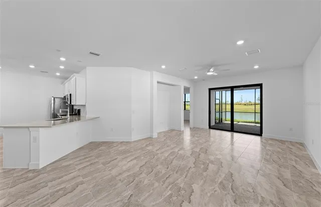 $435,000 | 18833 Indian Rock Place, Bradenton, FL 34212