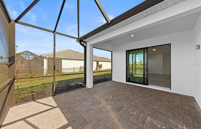 $435,000 | 18833 Indian Rock Place, Bradenton, FL 34212