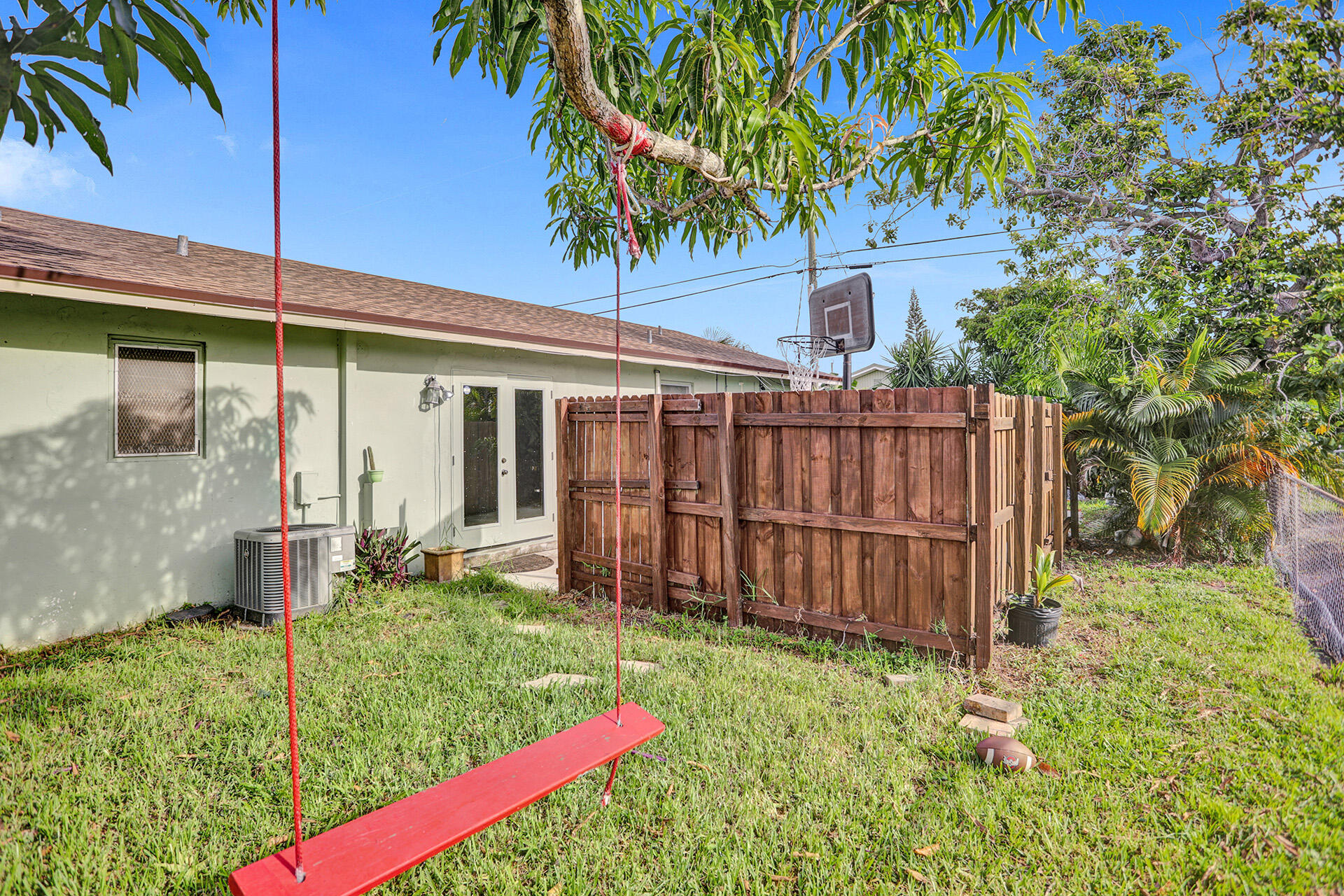 1158 West 24th Street Riviera Beach, FL 33404 - Photo 8 of 30 Side Yard Swing