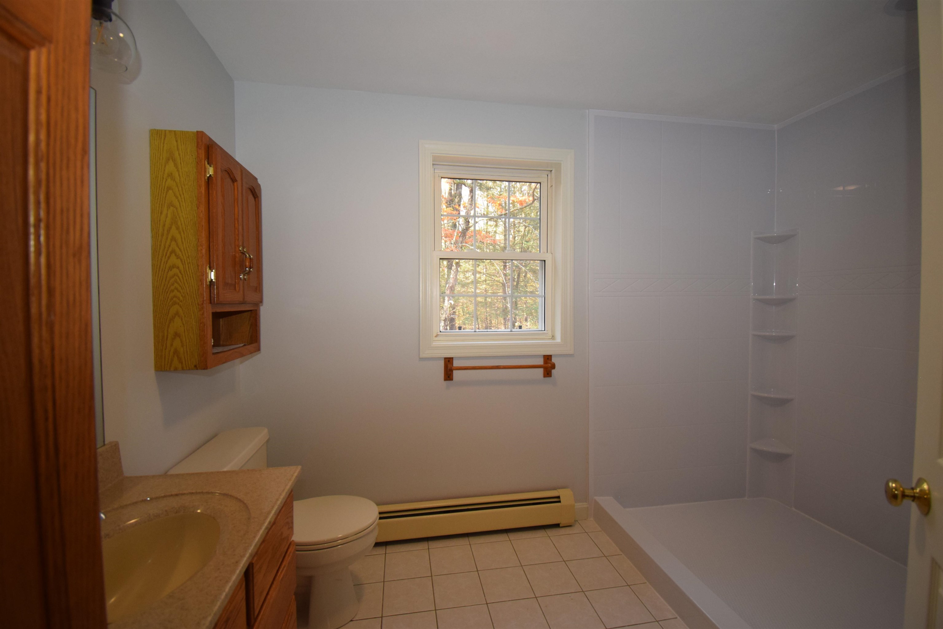 76 Ball Road Kingston, NH 03848 - Photo 8 of 27
