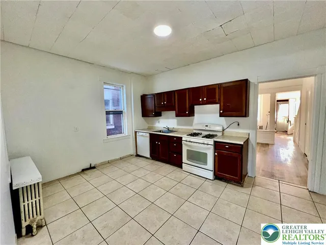 $349,000 | 1307 Washington Street, Easton, PA 18042