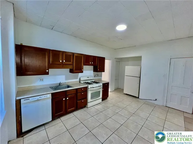 $349,000 | 1307 Washington Street, Easton, PA 18042