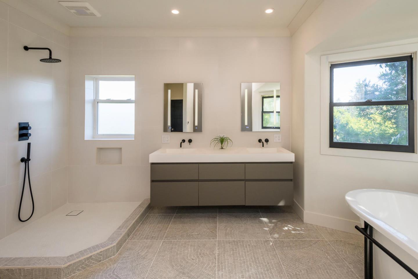 930 Hayne Road Hillsborough, CA 94010 - Photo 21 of 50 Gallery Image 21
