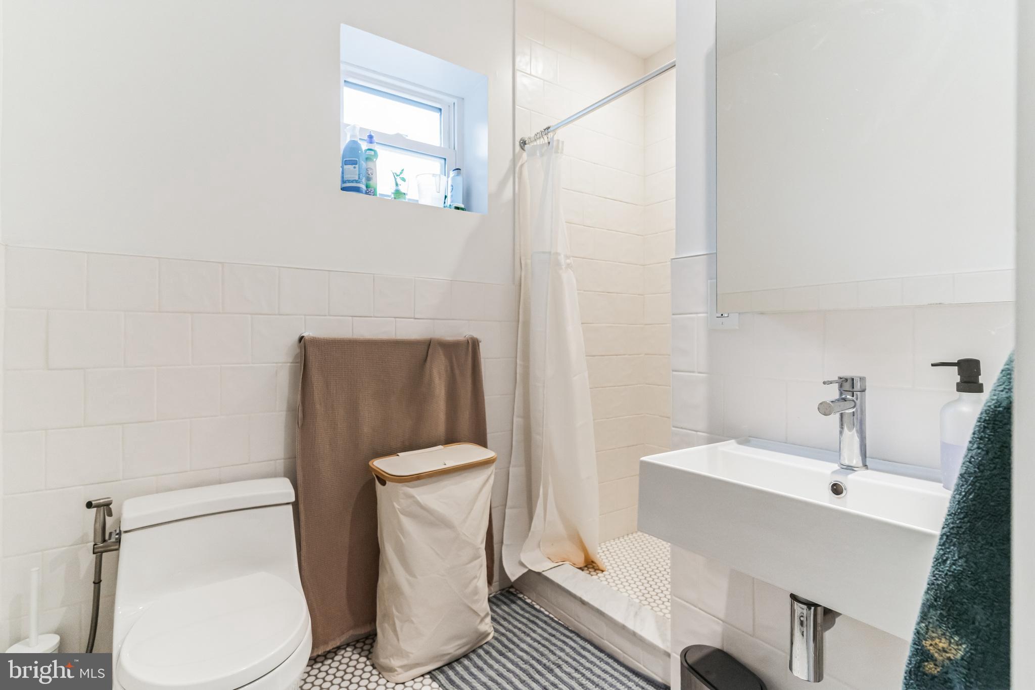 1108 Pine Street Philadelphia, PA 19107 - Photo 26 of 36