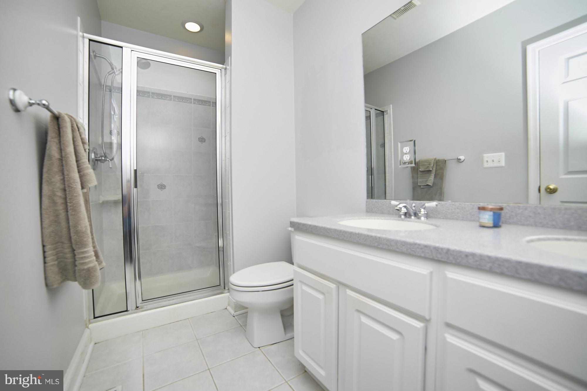 414 Range Road Towson, MD 21204 - Photo 16 of 30 Bath (Master)