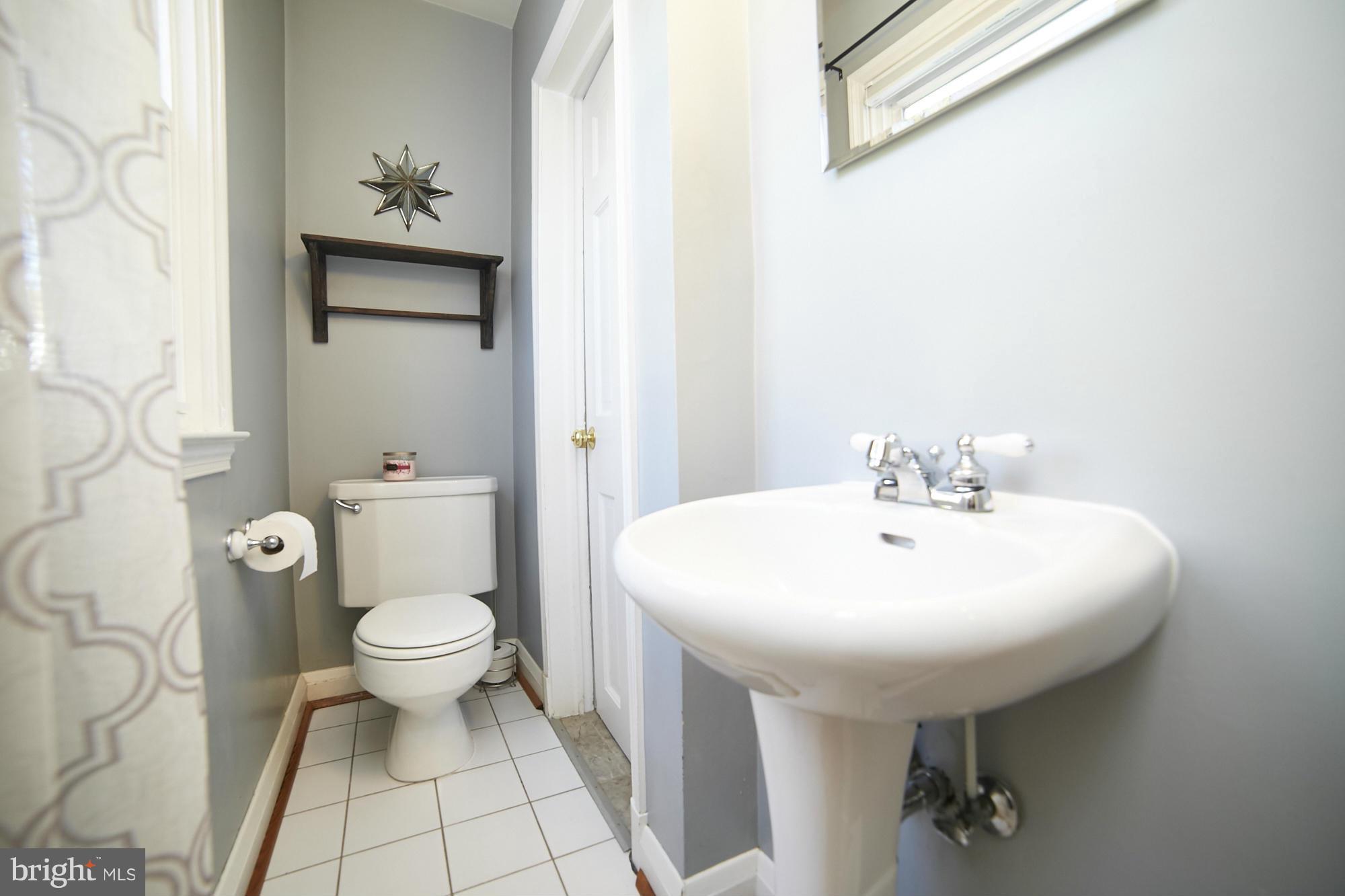 414 Range Road Towson, MD 21204 - Photo 25 of 30 Bath