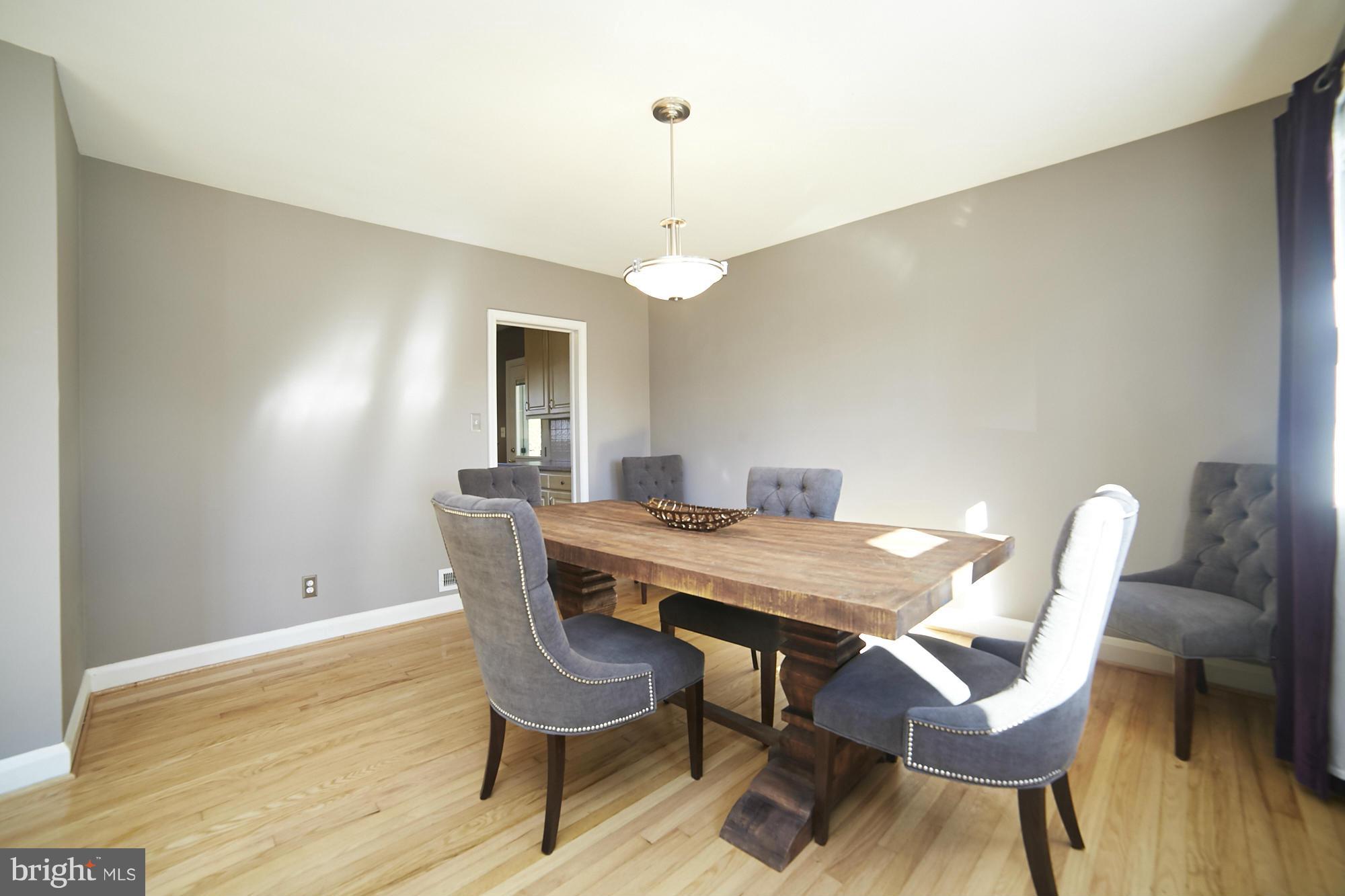 414 Range Road Towson, MD 21204 - Photo 8 of 30 Dining Room