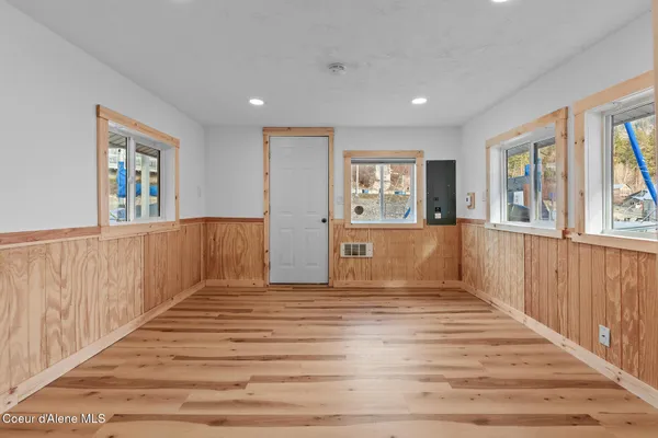 $249,000 | 34216 North Scenic Bay D Dock, Unit 37, Bayview, ID 83803