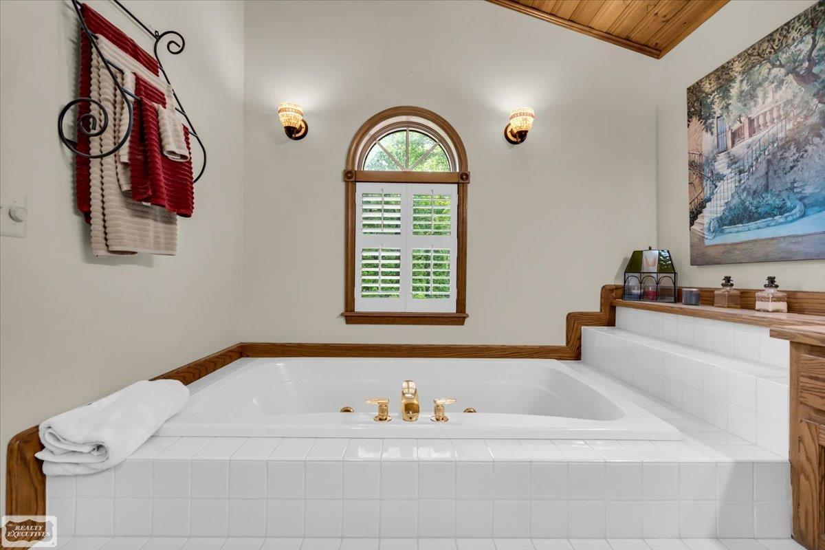 3171 Abbottsford Road North Street, MI 48049 - Photo 24 of 60