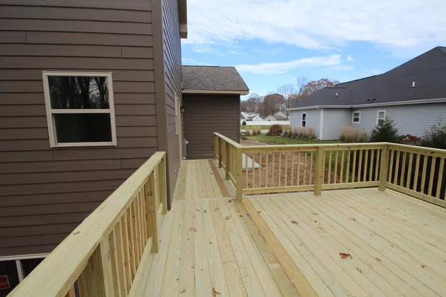 $683,900 | 725 Brookview Court, Caledonia, WI 53402