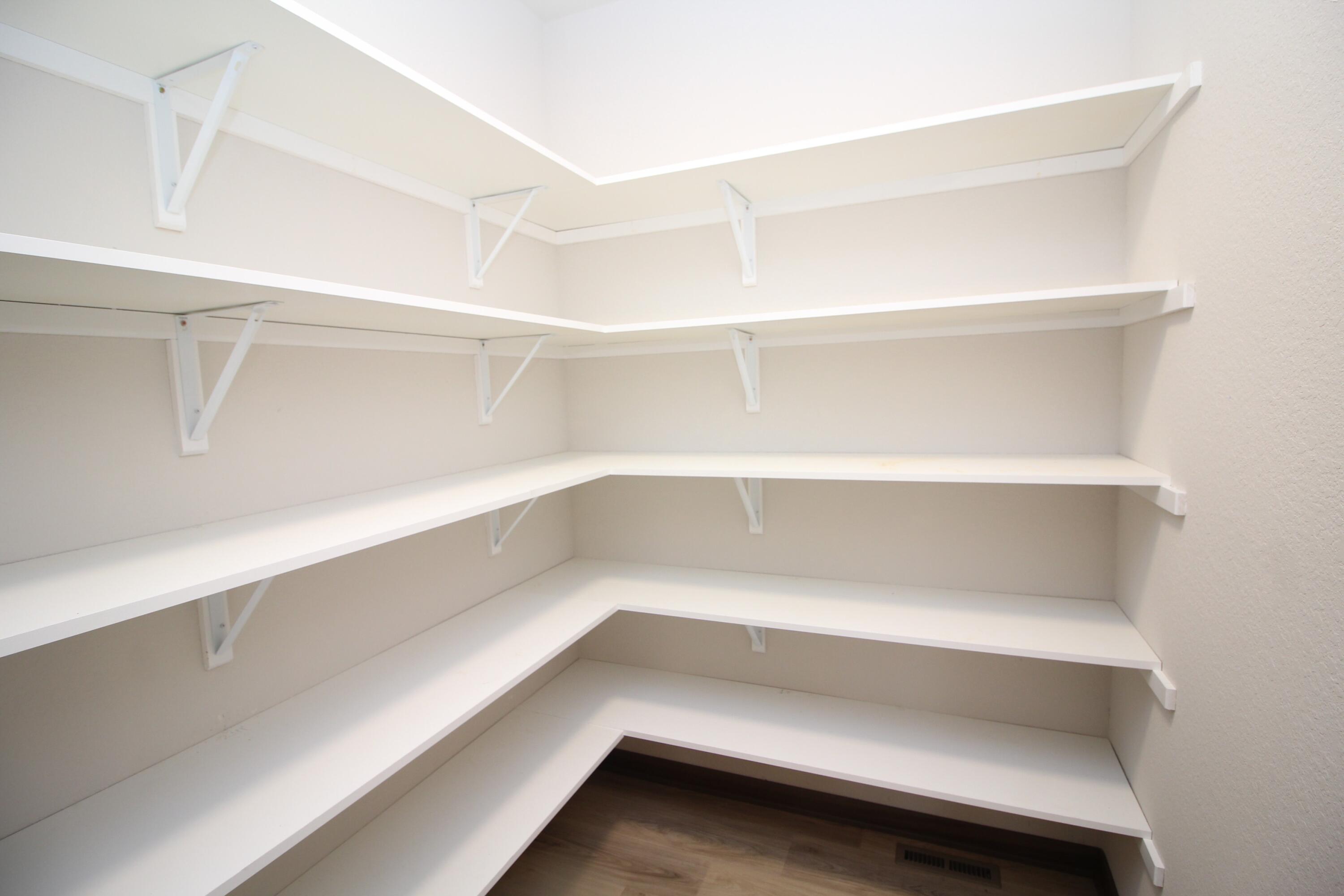 725 Brookview Court Caledonia, WI 53402 - Photo 13 of 29 Bay 13