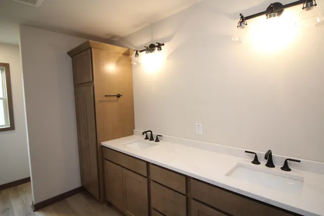 $683,900 | 725 Brookview Court, Caledonia, WI 53402