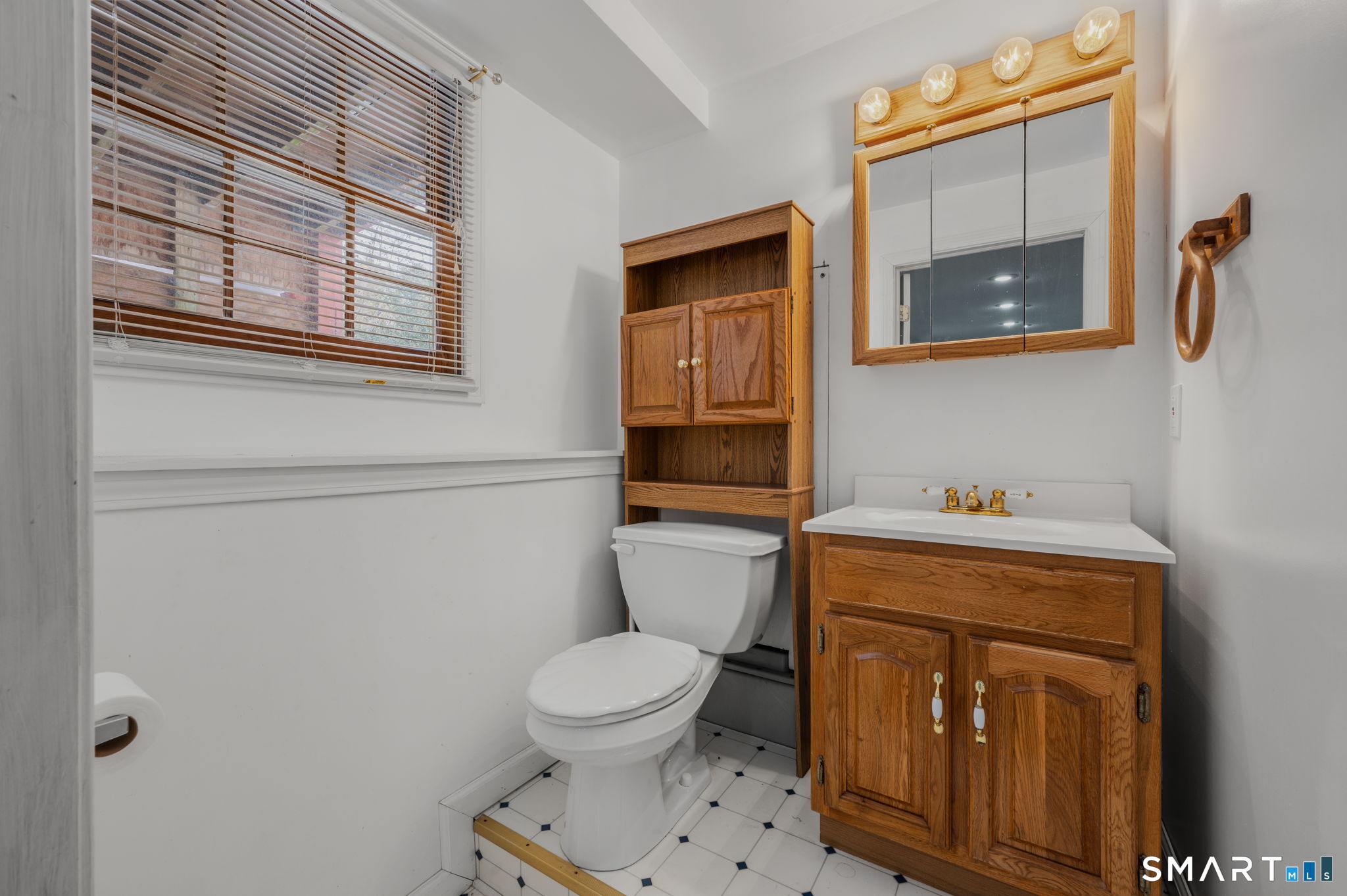 335 Judson Avenue Groton, CT 06355 - Photo 34 of 40