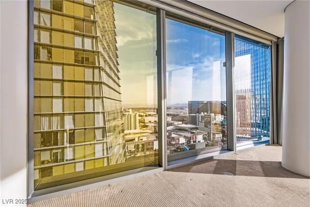 $3,300 | 3726 South Las Vegas Boulevard, Unit 2008, Las Vegas, NV 89158