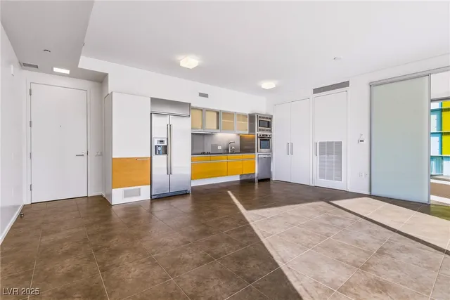 $3,300 | 3726 South Las Vegas Boulevard, Unit 2008, Las Vegas, NV 89158