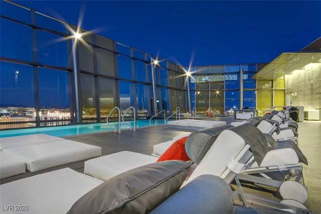 $3,300 | 3726 South Las Vegas Boulevard, Unit 2008, Las Vegas, NV 89158