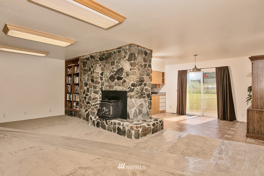 2890 Hunt Road Oak Harbor, WA 98277 - Photo 5 of 23 Gallery Image 5