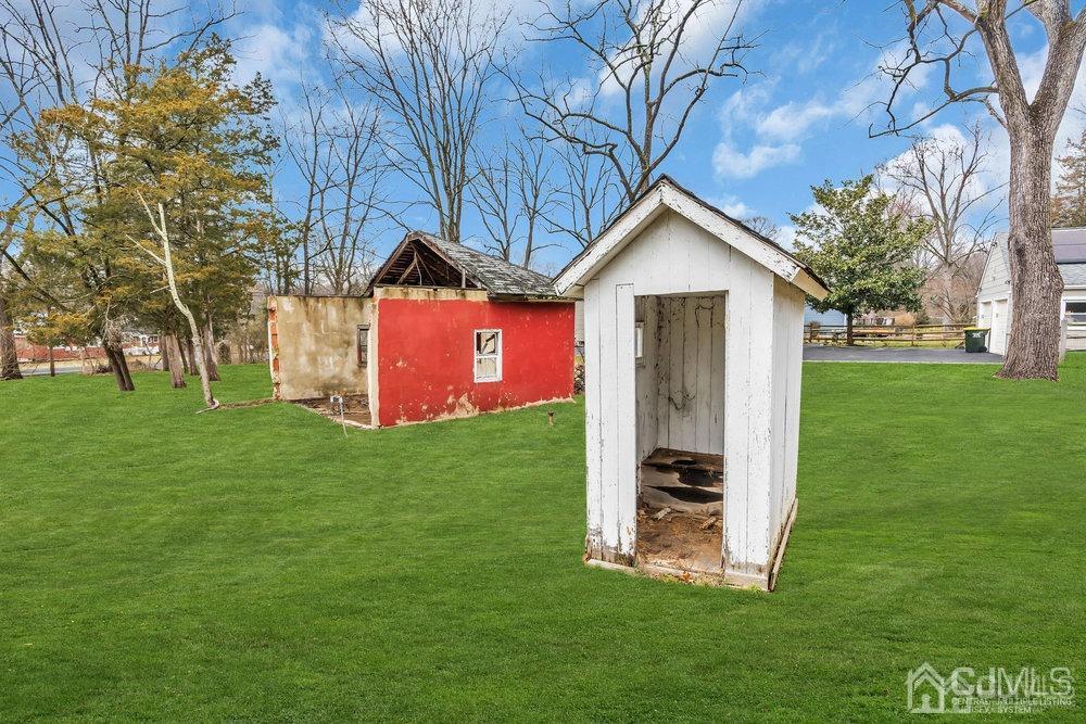 700 Foothill Road Bridgewater, NJ 08807 - Photo 27 of 30 a front view of a house with a garden