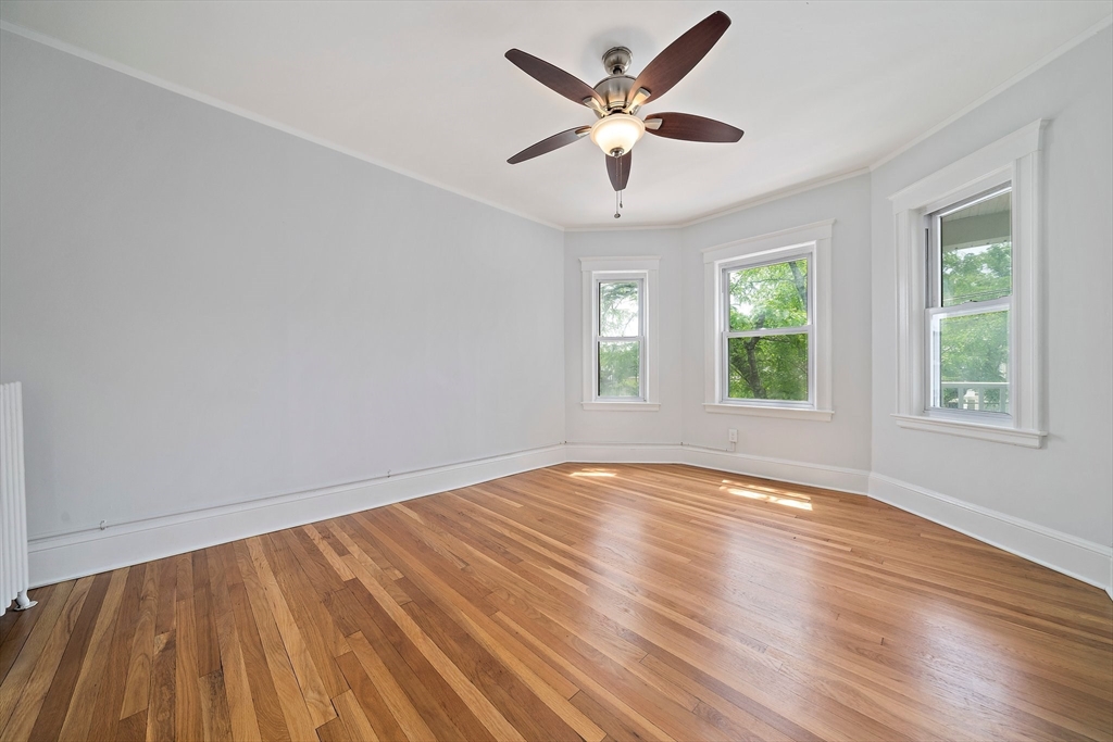 32 Gibson Street, Unit 3 Boston, MA 02122 - Photo 9 of 29 Gallery Image 9