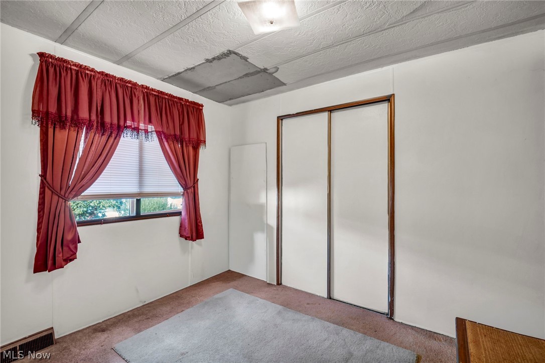 8701 Mayfield Road Chesterland, OH 44026 - Photo 17 of 32 Gallery Image 17