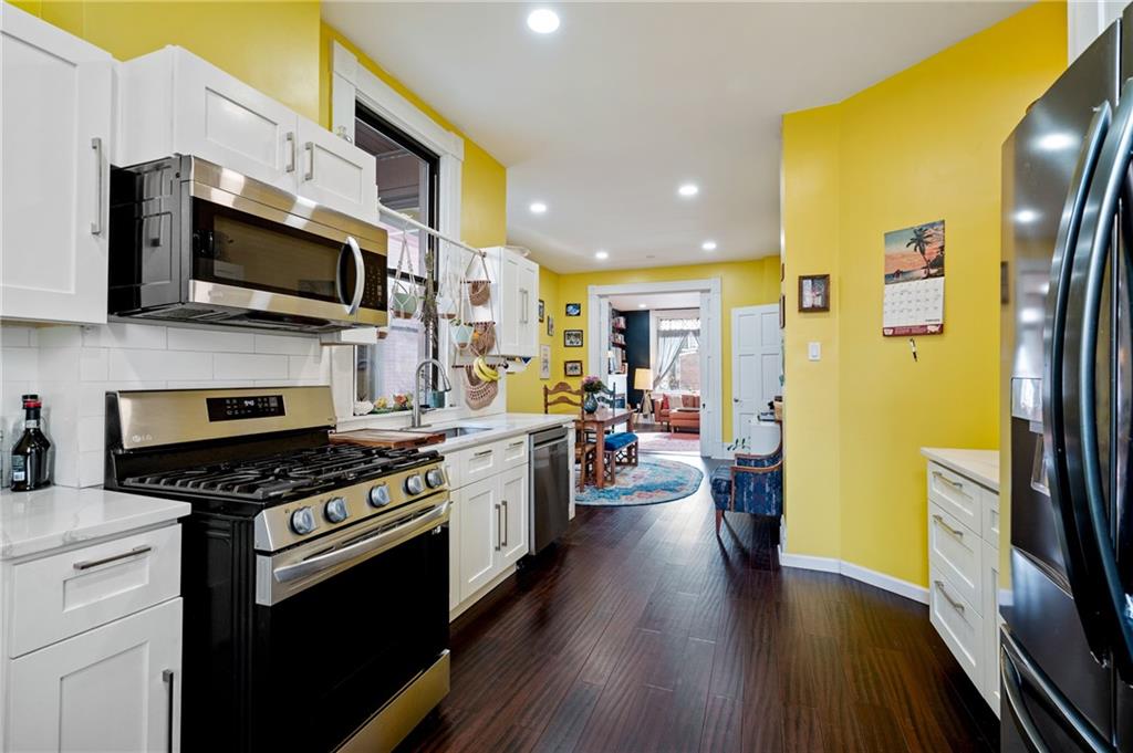 1832 Ley Street Pittsburgh, PA 15212 - Photo 8 of 31