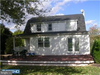 598 Borough Line Road Collegeville, PA 19426 - Photo 4 of 12 Gallery Image 4