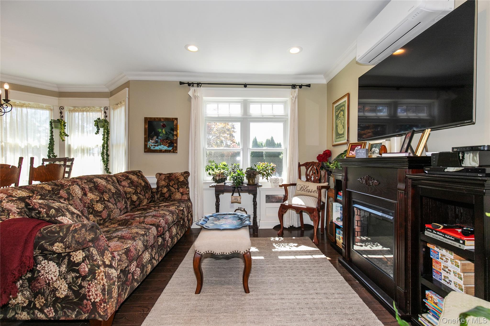 25 Bentley Road Plainview, NY 11803 - Photo 27 of 43 Gallery Image 27