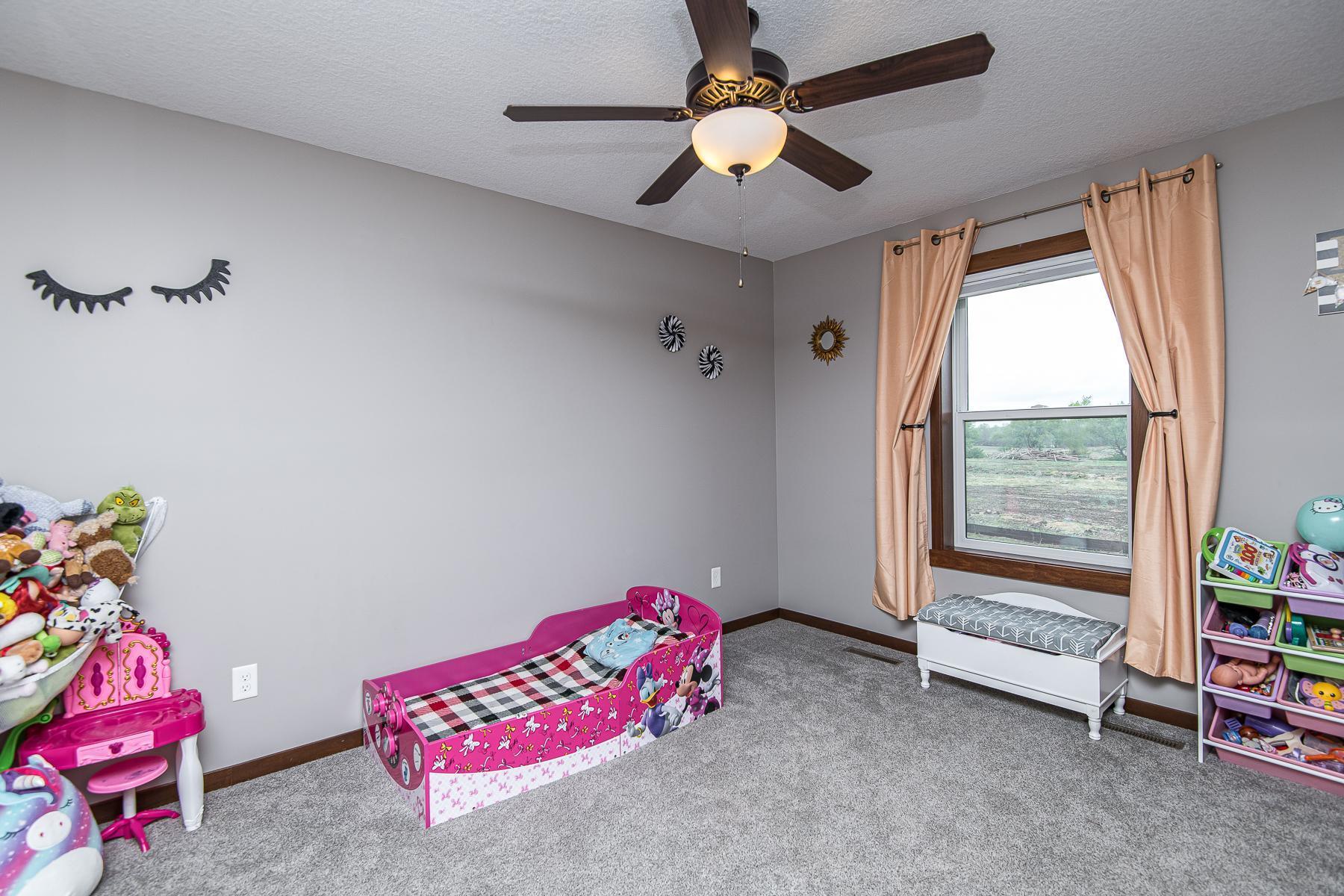 5659 October Road Northwest Rochester, MN 55901 - Photo 21 of 33