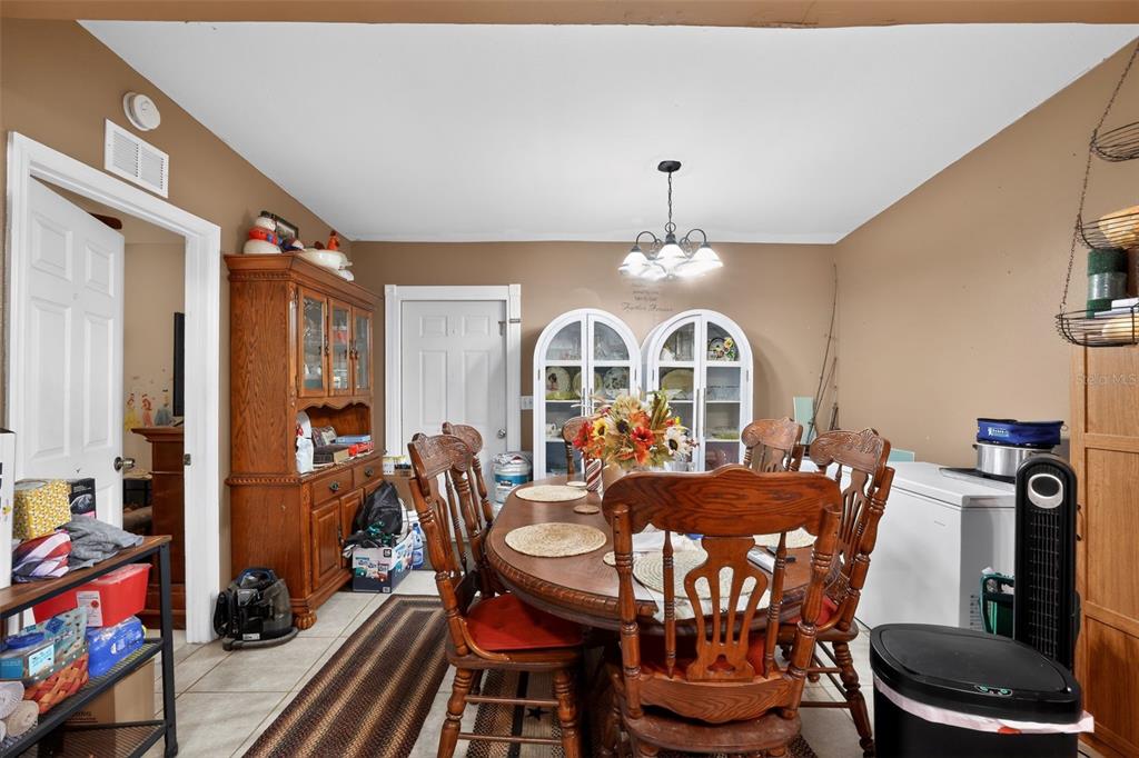 702 Northwest 3rd Street Mulberry, FL 33860 - Photo 13 of 51