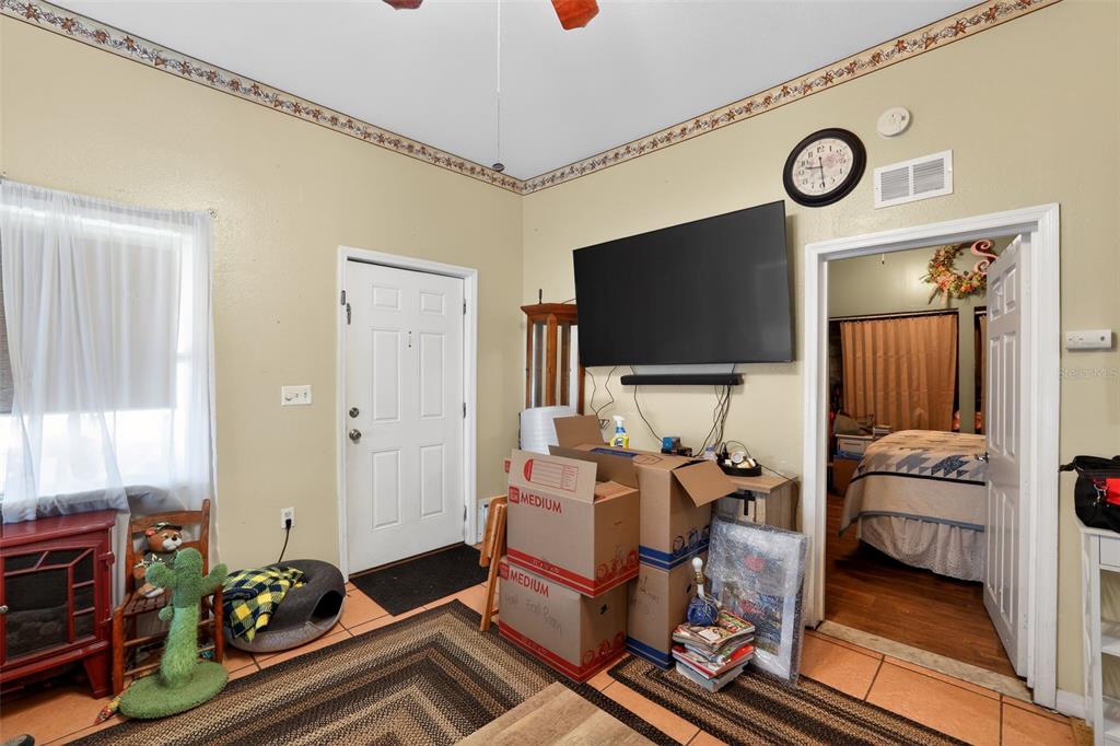 702 Northwest 3rd Street Mulberry, FL 33860 - Photo 15 of 51