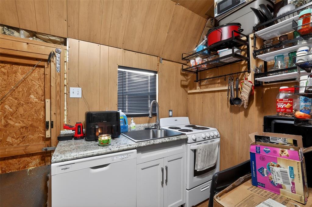 702 Northwest 3rd Street Mulberry, FL 33860 - Photo 33 of 51