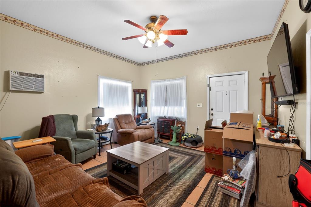 702 Northwest 3rd Street Mulberry, FL 33860 - Photo 7 of 51