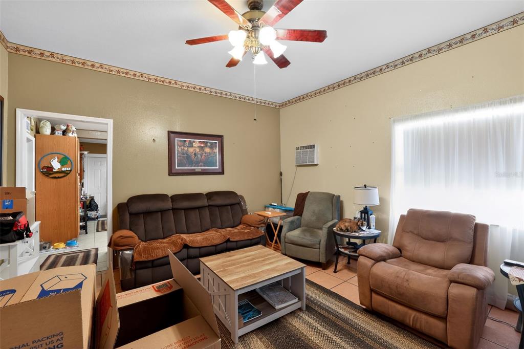 702 Northwest 3rd Street Mulberry, FL 33860 - Photo 8 of 51