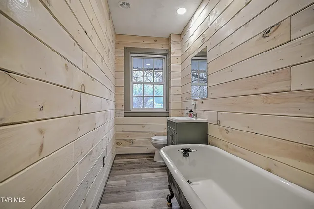 $265,000 | 308 East Main Street, Saltville, VA 24370