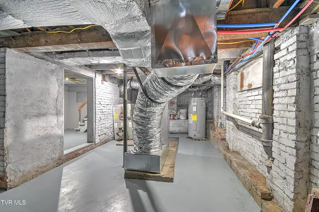 $265,000 | 308 East Main Street, Saltville, VA 24370