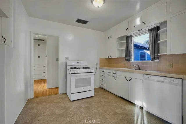 $725,000 | 6242 Acacia Avenue, Whittier, CA 90601