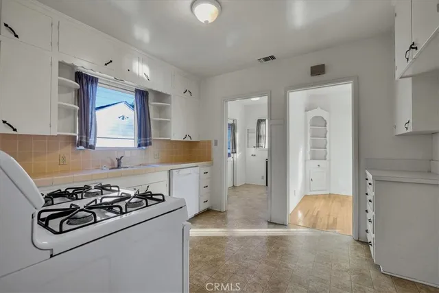 $725,000 | 6242 Acacia Avenue, Whittier, CA 90601